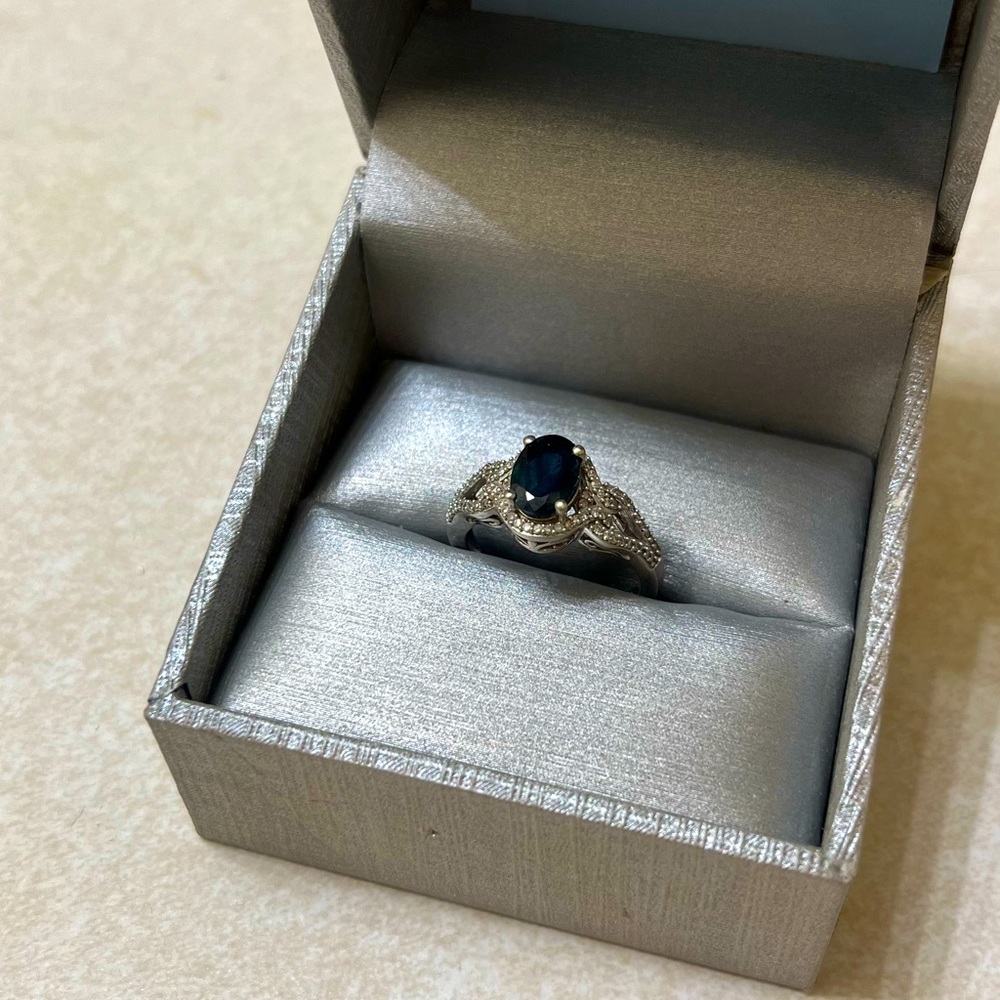Zales ring